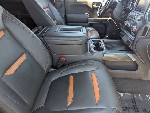 Used 2021 GMC Sierra 1500 AT4 w/ AT4 Premium Package image 12