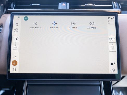 New 2025 Land Rover Range Rover Velar Dynamic HSE AWD/4WD image 30