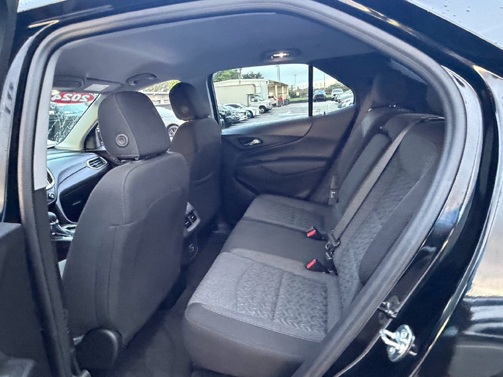 Used 2024 Chevrolet Equinox LT FWD image 12