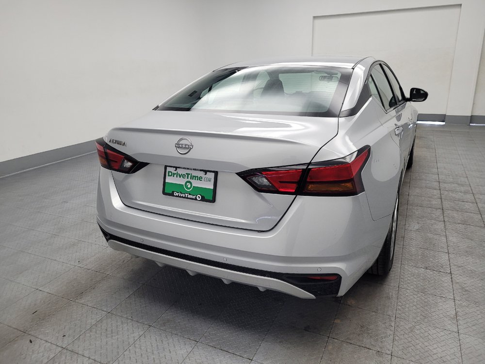 Used 2023 Nissan Altima 2.5 S FWD image 7