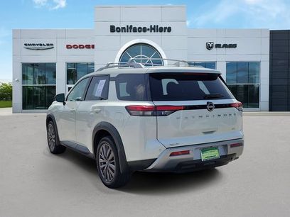 Used 2022 Nissan Pathfinder SL w/ SL Premium Package