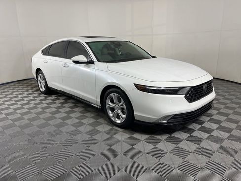 Used 2023 Honda Accord Touring image 16