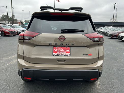 New 2026 Nissan Rogue SV image 5