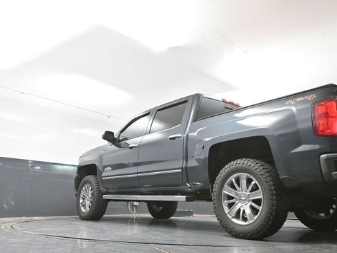 Used 2017 Chevrolet Silverado 1500 High Country AWD/4WD image 30
