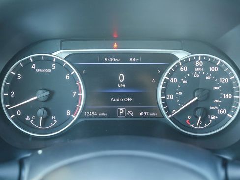 Used 2024 Nissan Sentra SV FWD image 22