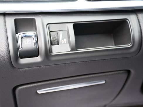Used 2019 Cadillac XTS Luxury FWD image 28