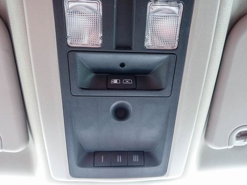 Used 2010 Dodge Ram 1500 Truck Sport image 29