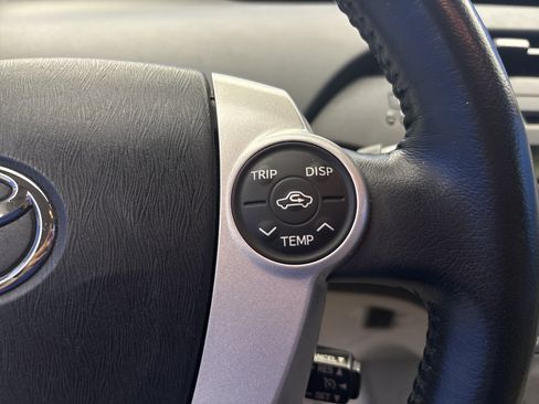 Used 2011 Toyota Prius Four FWD image 16