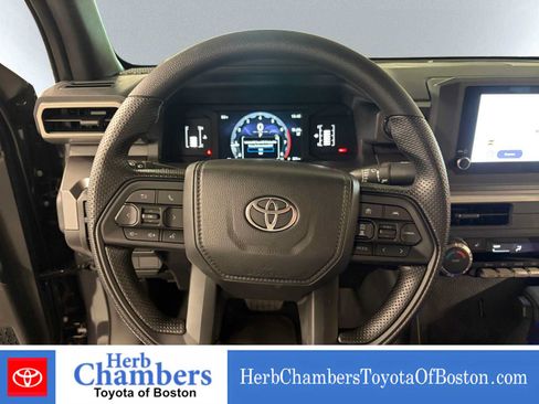 Used 2026 Toyota Tacoma SR5 AWD/4WD image 18