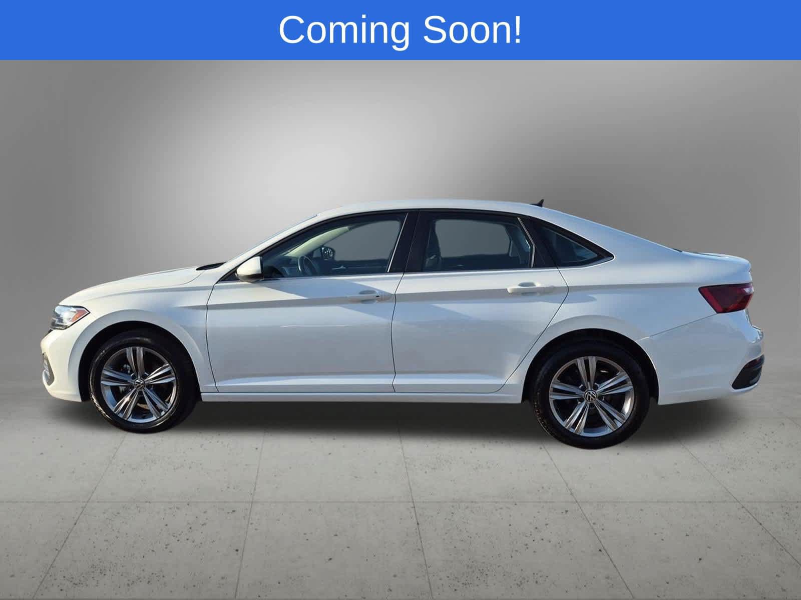 Used 2023 Volkswagen Jetta SE FWD image 3