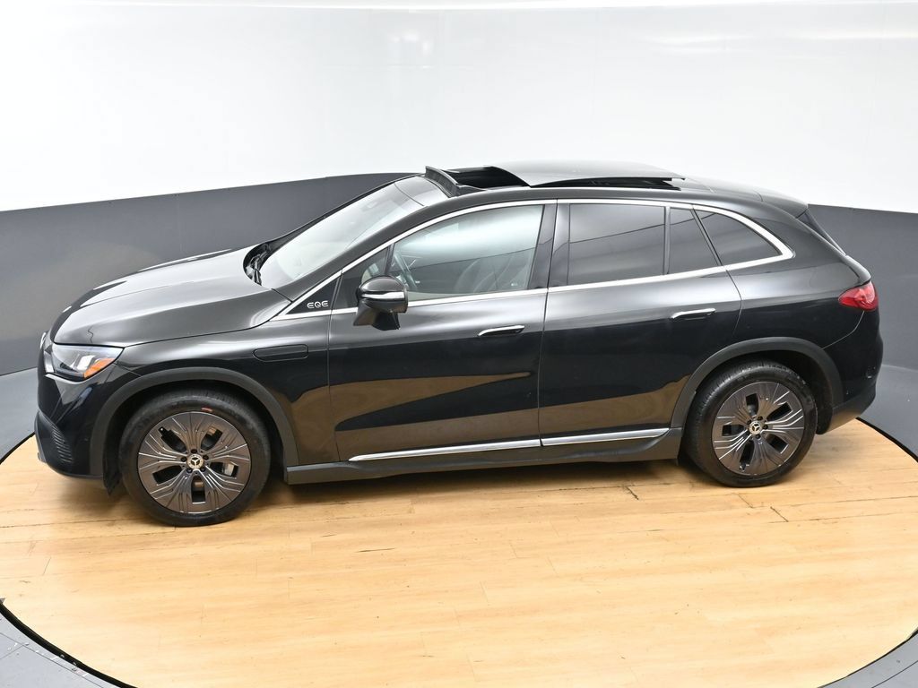 Used 2023 Mercedes-Benz EQE 350+ SUV image 7