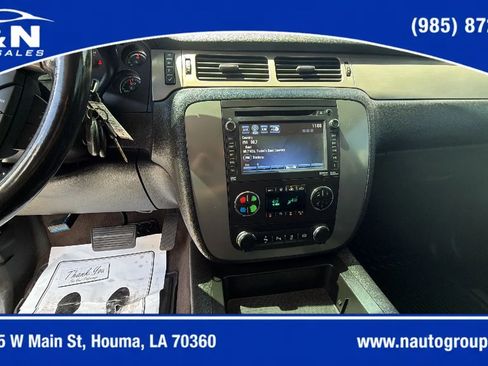Used 2014 Chevrolet Silverado 2500 LTZ w/ LTZ Plus Package AWD/4WD image 15