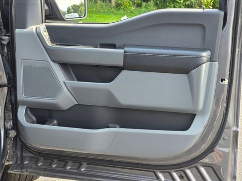 Used 2023 Ford F150 XLT image 5