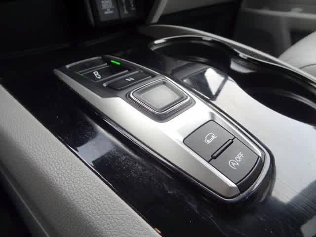 Used 2017 Honda Pilot Touring image 39