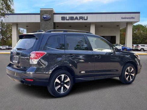 Used 2018 Subaru Forester 2.5i Limited AWD/4WD image 6