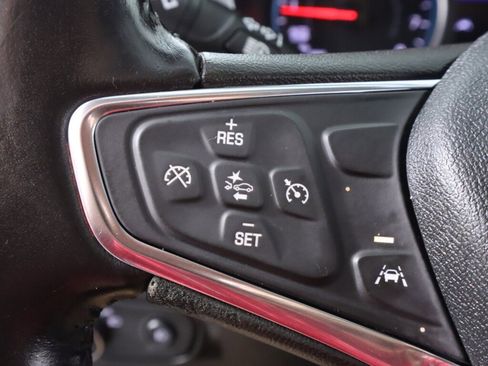 Used 2020 Chevrolet Equinox Premier w/ LPO, Floor Liner Package image 12