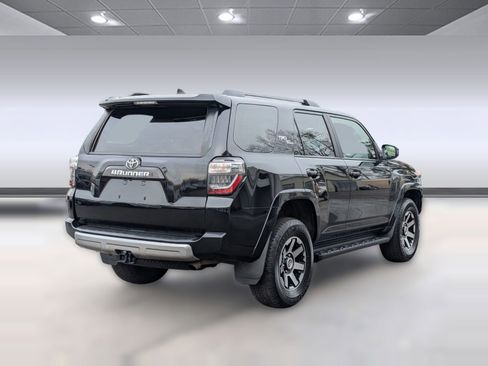 Used 2024 Toyota 4Runner TRD Off-Road image 9