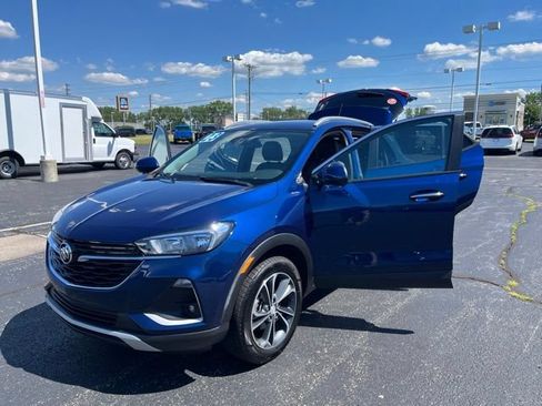 Used 2023 Buick Encore GX Select w/ Safety Package II AWD/4WD image 24