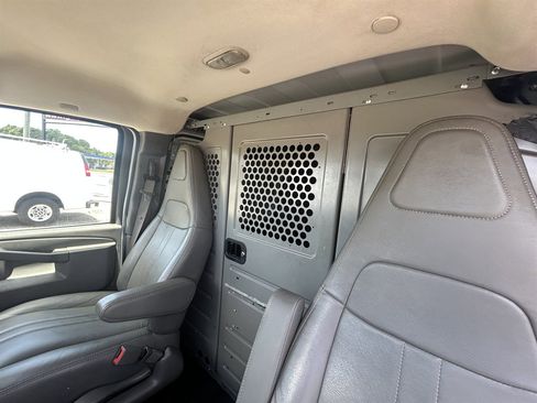 Used 2019 Chevrolet Express 2500 Extended w/ Driver Convenience Package RWD image 11
