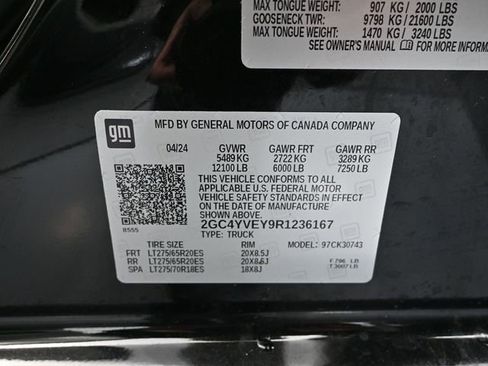 Used 2024 Chevrolet Silverado 3500 High Country w/ Technology Package AWD/4WD image 59