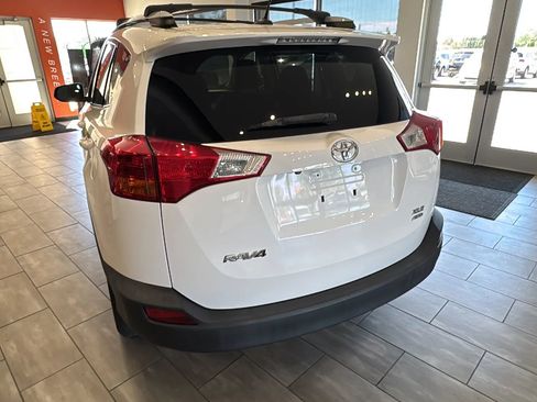 Used 2013 Toyota RAV4 XLE AWD/4WD image 13