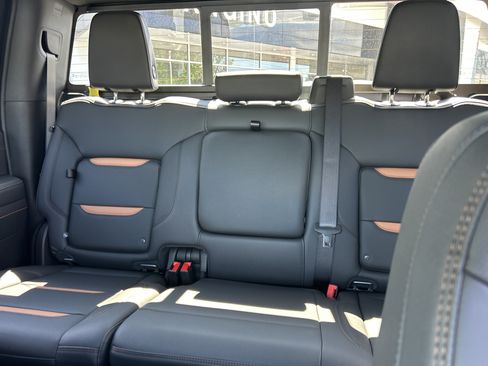 New 2026 GMC Sierra 2500 AT4 w/ Technology Package AWD/4WD image 29