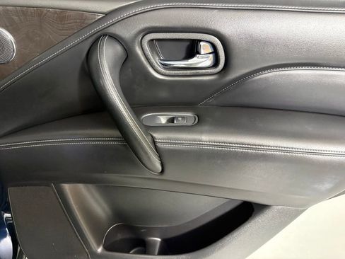 Used 2024 INFINITI QX80 Luxe image 15