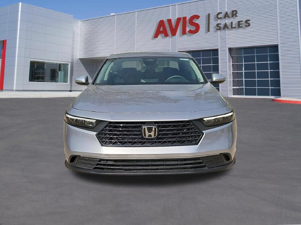 Used 2025 Honda Accord LX image 2
