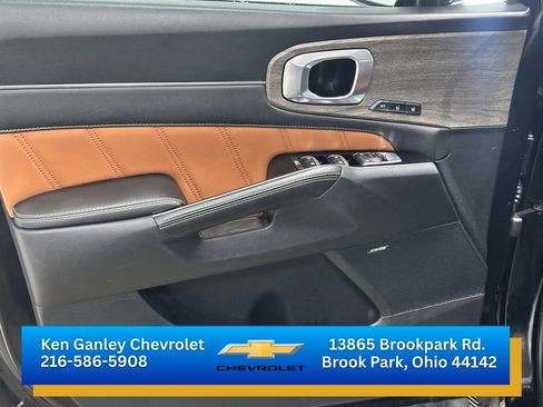 Used 2023 Kia Sorento SX Prestige AWD/4WD image 7