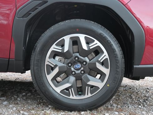 New 2026 Subaru Forester Premium w/ Premium/Limited Package AWD/4WD image 13