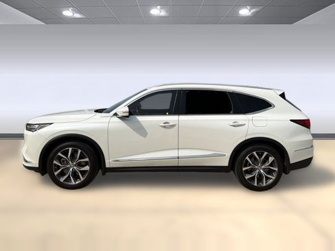 Used 2022 Acura MDX FWD w/ Technology Package image 2