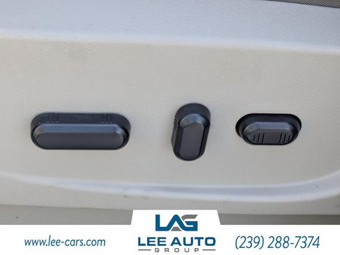 Used 2016 Ford Escape SE FWD image 18