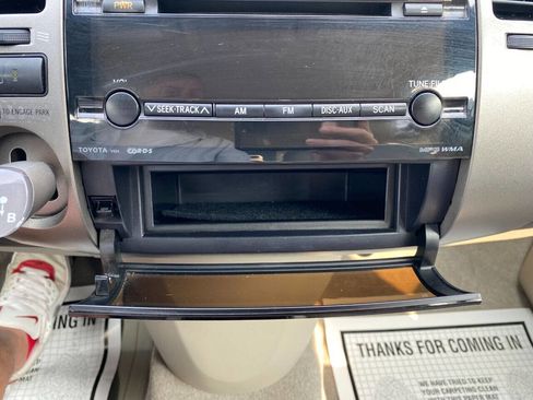 Used 2007 Toyota Prius Touring image 17