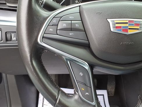 Certified 2022 Cadillac XT5 Luxury image 17