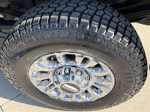 Used 2020 Ford F350 XLT w/ XLT Premium Package image 36