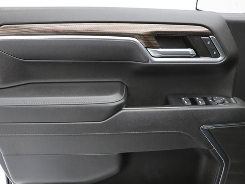 Used 2023 Chevrolet Silverado 1500 LT image 16