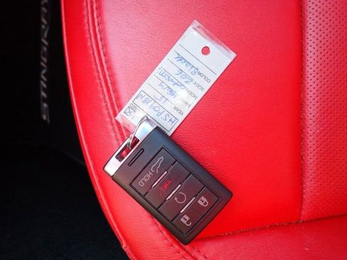 Used 2015 Chevrolet Corvette Z06 w/ 3LZ Preferred Equipment Group image 30