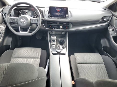 Used 2024 Nissan Rogue SV AWD/4WD image 13