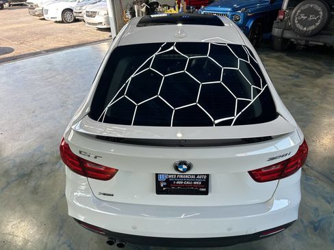 Used 2016 BMW 328i Gran Turismo xDrive image 17