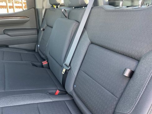 New 2026 GMC Sierra 1500 Elevation image 26