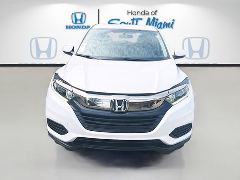 Used 2021 Honda HR-V LX image 2