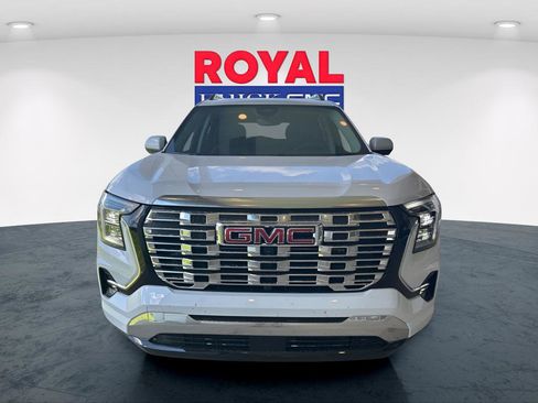New 2026 GMC Terrain Denali w/ LPO, Floor Liner Package image 3