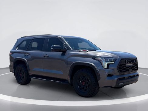 Used 2023 Toyota Sequoia TRD Pro AWD/4WD image 5