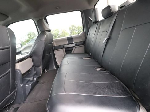 Used 2022 Ford F250 XLT AWD/4WD image 9