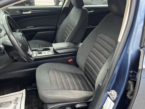 Used 2018 Ford Fusion S w/ Equipment Group 101A FWD image 4