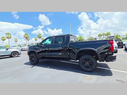 New 2026 Chevrolet Silverado 1500 ZR2 w/ Dark Appearance Package AWD/4WD image 26