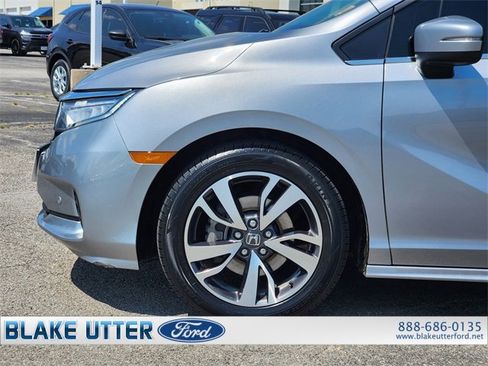 Used 2021 Honda Odyssey Touring image 9
