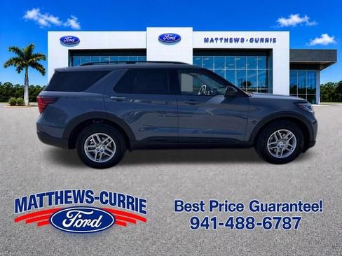 New 2026 Ford Explorer Active w/ Active Comfort Package RWD image 3