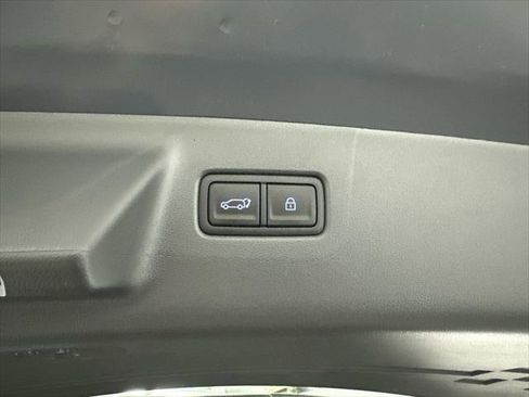 New 2026 Hyundai Santa Fe SE image 19