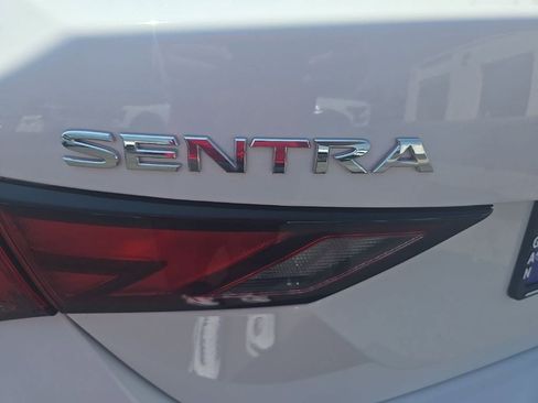 Used 2022 Nissan Sentra SV FWD image 41